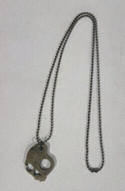 Vtg Skullcandy Skull Bronze Logo Tag Pendant Necklace Chain